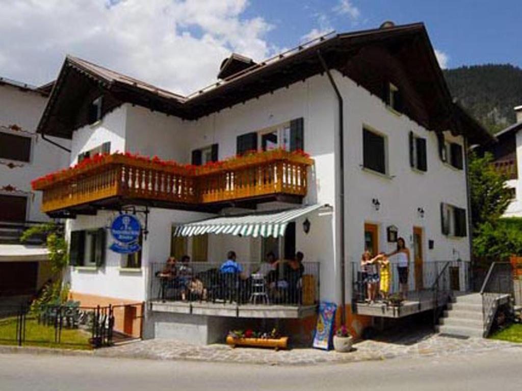 B&B Meuble Giustina Auronzo di Cadore Exterior photo